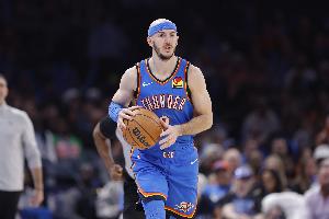卡鲁索替补单场砍下30分2断2帽 NBA季后赛历史首人