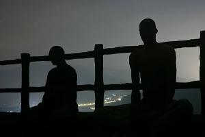 壮哉少林高僧！一众球迷跑到文班少林寺修行动态中大吹特吹！