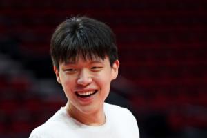 世预赛小杨回归~杨瀚森：休赛期计划为国家队出征 争取赢下每一战