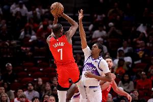 夸梅：KD毁了火箭 他推特发太多了 而且他只大包大揽不带动队友