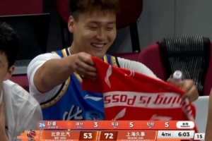 不是，哥们……这对吗？