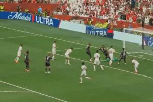 连场破门！拉林第17分钟进球，加拿大1-0领先卡塔尔