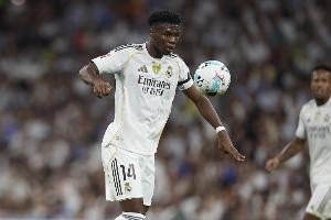 记者：穆帅介入促成皇马与楚阿梅尼迅速续约，税后年薪达1300万欧